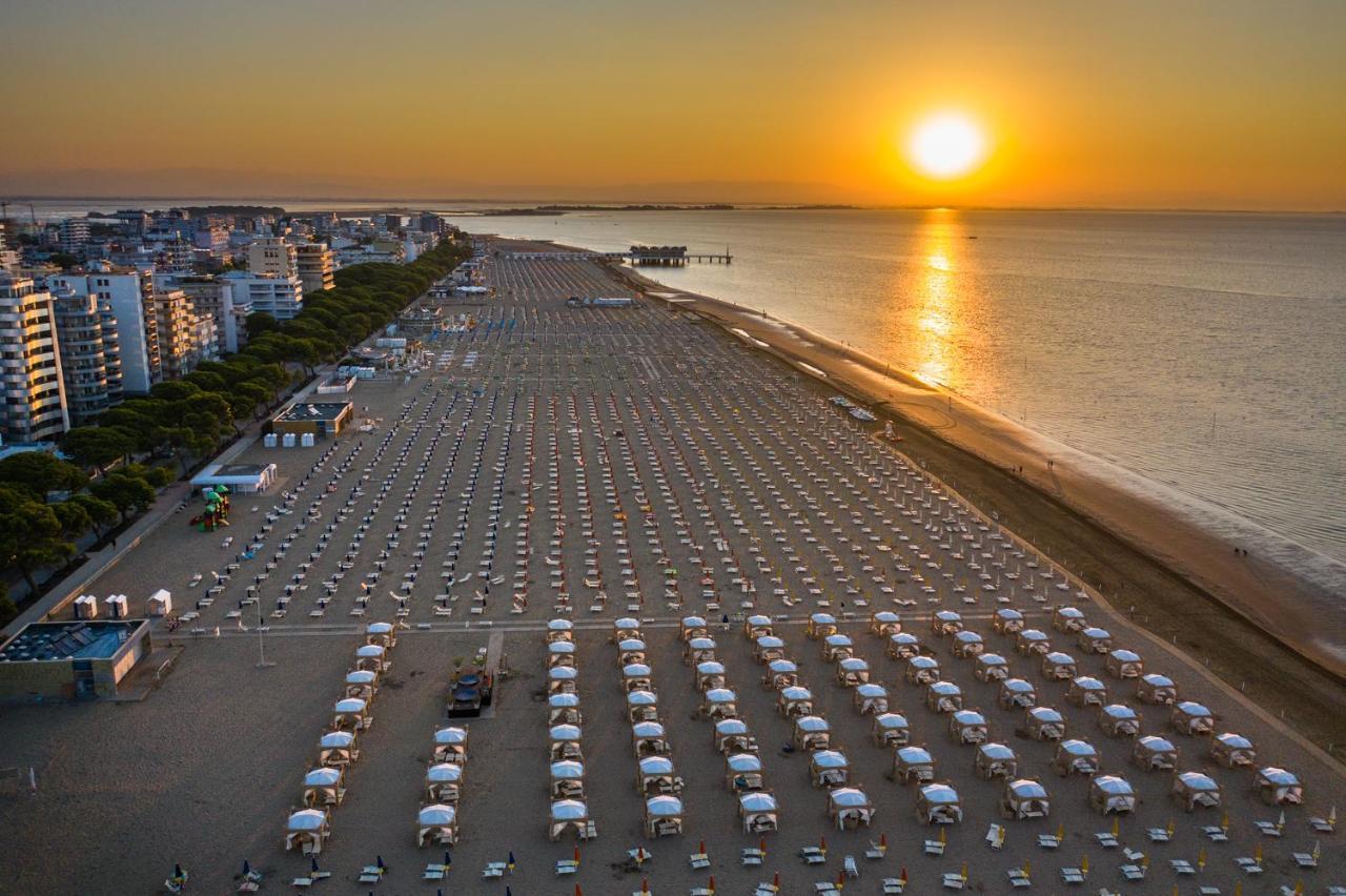 Appartamenti Lucerna Lignano Sabbiadoro Luaran gambar