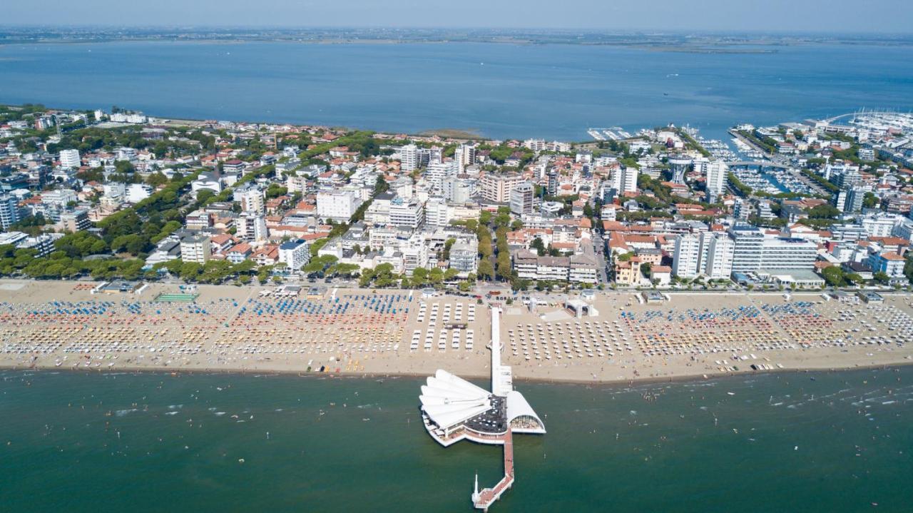 Appartamenti Lucerna Lignano Sabbiadoro Luaran gambar